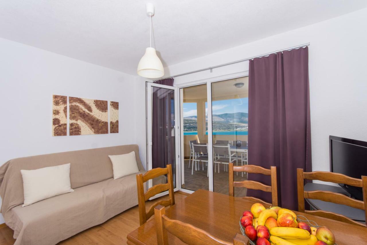 Apartments Bluesky Trogir Exterior photo